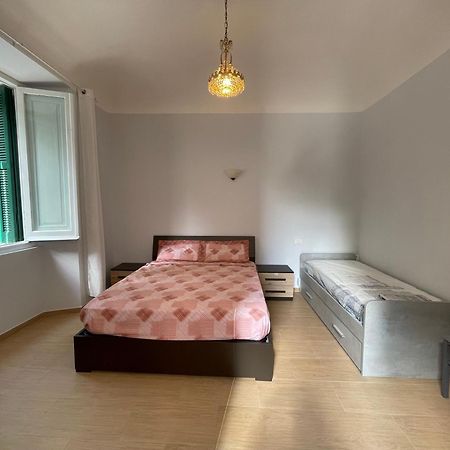 Casa Al Mare Appartement Savona Buitenkant foto